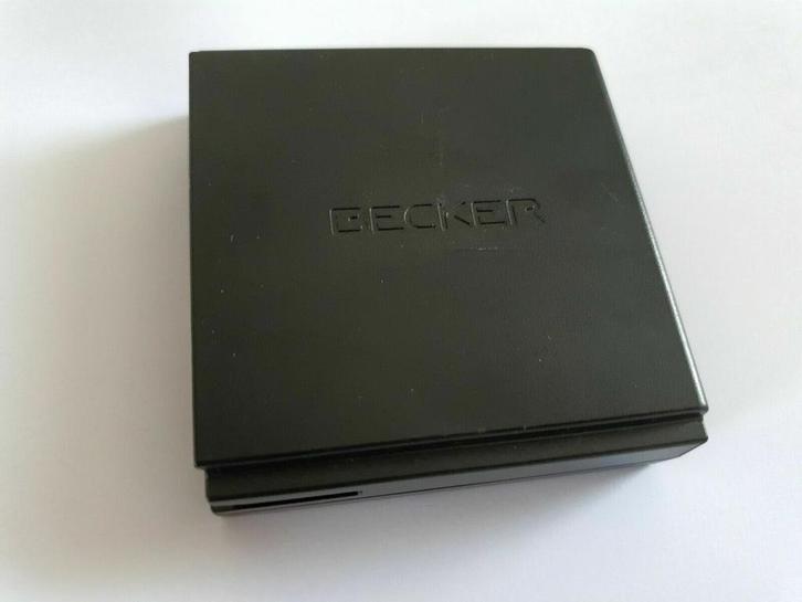 Becker map Pilot 2015-2020 navigatie mercedes, Auto diversen, Autonavigatie, Zo goed als nieuw, Ophalen of Verzenden