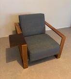 Stijlvolle fauteuil met houten frame en stoffen bekleding, Huis en Inrichting, Fauteuils, Ophalen, 75 tot 100 cm, Zo goed als nieuw