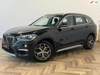 BMW X1 SDrive20i High Executive|AUTOMAAT|INRUIL MOGELIJK, Auto's, BMW, 1998 cc, Leder en Stof, Zwart, Bedrijf