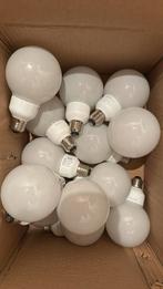 Philips Softone Globe G93 12W 600lm x13, Ophalen of Verzenden, Zo goed als nieuw, E27 (groot)