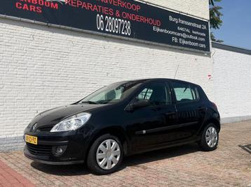 Renault Clio 1.2-16V Special Line beschikbaar voor biedingen
