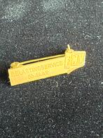Spelt FNV Belastingservice 50 jaar, Verzamelen, Speldjes, Pins en Buttons, Ophalen of Verzenden