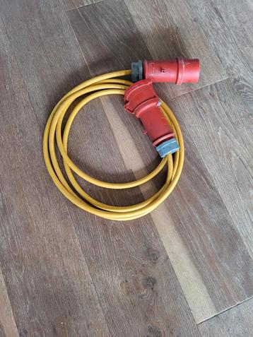 Mennekes 32a verleng snoer cee form 4 meter beschikbaar voor biedingen