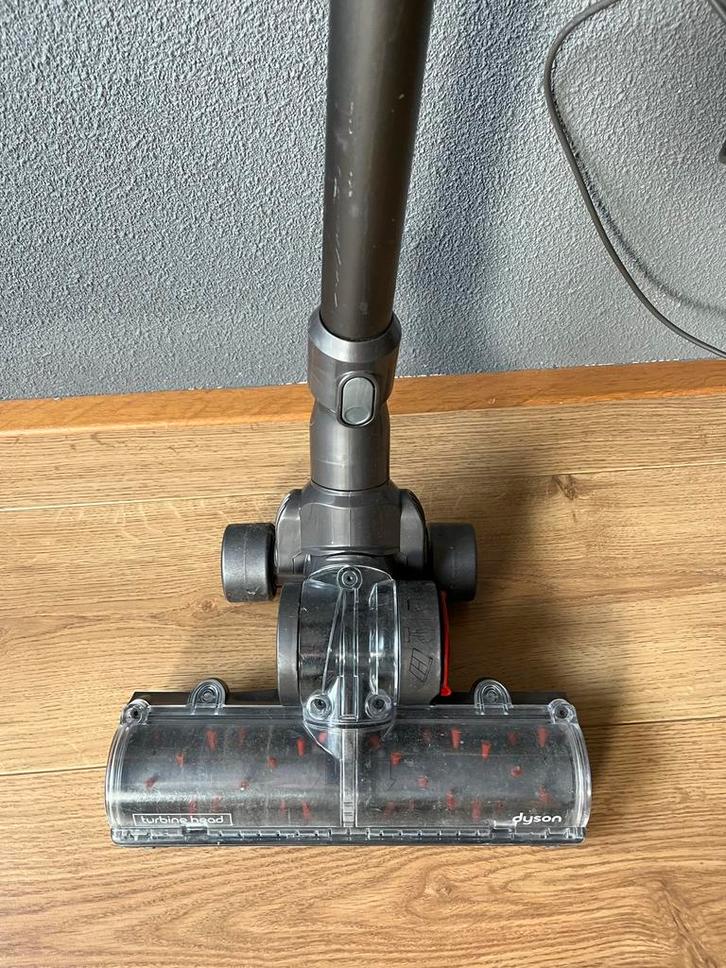 Dyson DC62 - Defect, voor onderdelen of reparatie, Witgoed en Apparatuur, Stofzuigers, Gebruikt, Stofzuiger, Reservoir, Ophalen