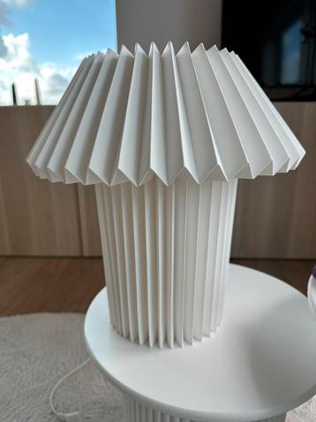 H&M Home Papieren Tafellamp Nachtlampje Plissé Wit Lampje beschikbaar voor biedingen