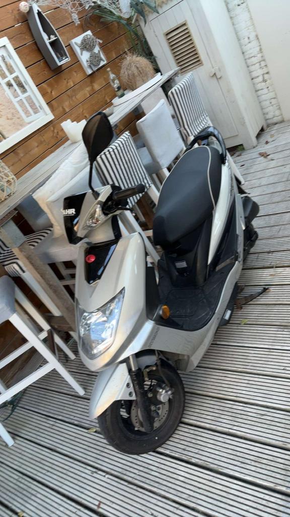 kymco vp50 4t, Fietsen en Brommers, Scooters | Kymco, Gebruikt, Agility, Maximaal 45 km/u, Benzine, Ophalen