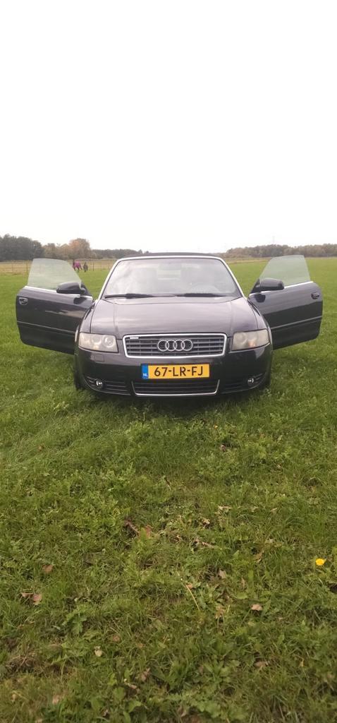 Audi A4 2.4 V6 125KW Cabrio AUT 2003 Zwart, Auto's, Audi, Particulier, A4, Benzine, E, Cabriolet, Automaat, Origineel Nederlands
