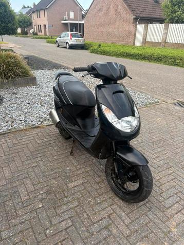 Peugeot vivacity sportline | 50cc | 2 takt | 50km/u beschikbaar voor biedingen