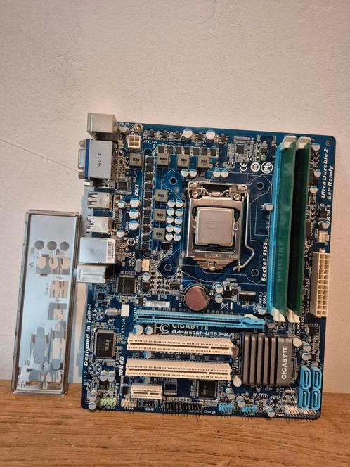 Gigabyte GA-H61M-USB3-B3 moederbord, Computers en Software, Moederborden, Zo goed als nieuw, Intel, DDR3, Ophalen of Verzenden