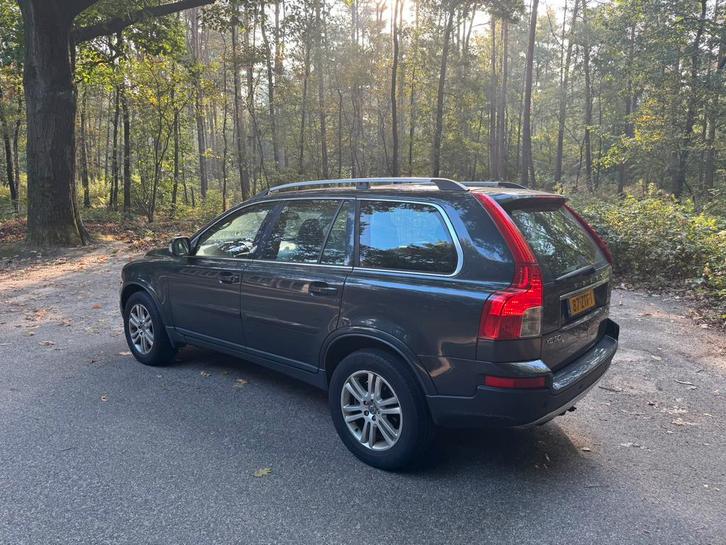 Volvo XC90 2.4 D5 Geartronic 7-SEATER 2010 Grijs, Auto's, Volvo, Particulier, 4x4, ABS, Airbags, Airconditioning, Boordcomputer