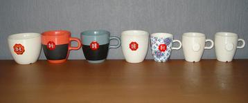 7 Douwe Egberts koffie kopjes - DE beschikbaar voor biedingen