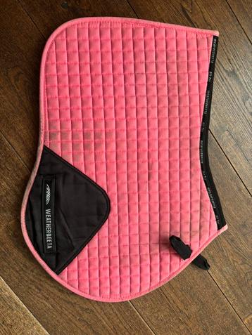 Roze cross/spring setje  beschikbaar voor biedingen
