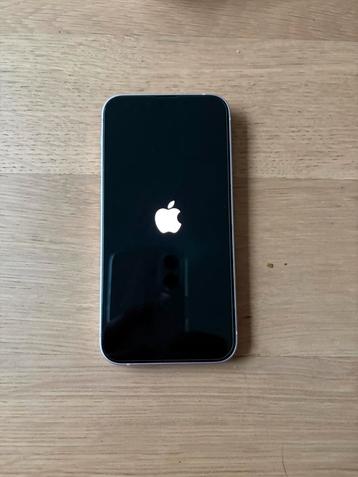 Iphone 13 mini licht roze 87% batterij beschikbaar voor biedingen
