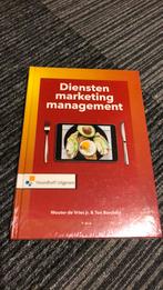 Wouter de Vries Jr. - Dienstenmarketingmanagement, Overige wetenschappen, Ophalen of Verzenden, Zo goed als nieuw, Wouter de Vries Jr.; Ton Borchert