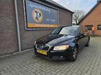 Volvo V70 2.4 D5 Kinetic (bj 2010), Auto's, Volvo, Voorwielaandrijving, Euro 5, Stof, Zwart