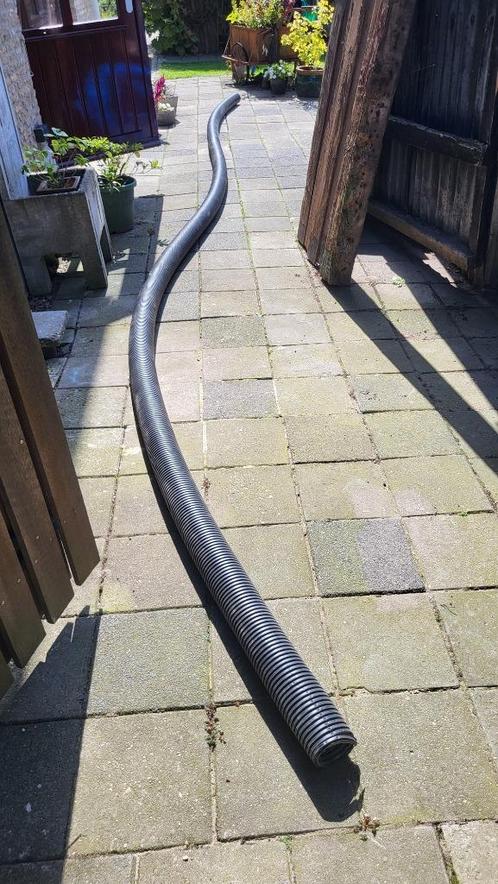 Flexibele mantelbuis 100 mm  ca 780cm voor binnen of buiten, Doe-het-zelf en Verbouw, Elektra en Kabels, Zo goed als nieuw, Overige typen