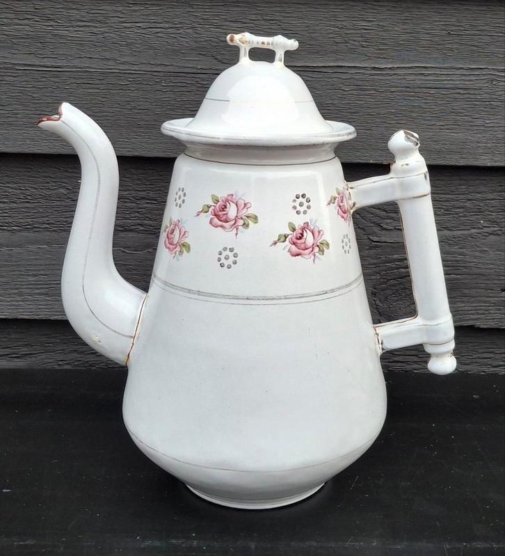 Emaille koffiepot, koffiekan, theepot, kan met roosjes., Antiek en Kunst, Antiek | Emaille, Ophalen of Verzenden