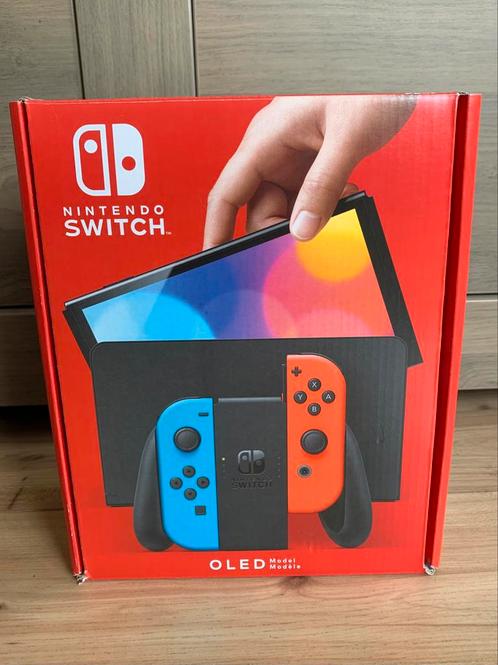 Nintendo Switch OLED, Spelcomputers en Games, Spelcomputers | Nintendo Switch, Zo goed als nieuw, Switch OLED, Met 2 controllers