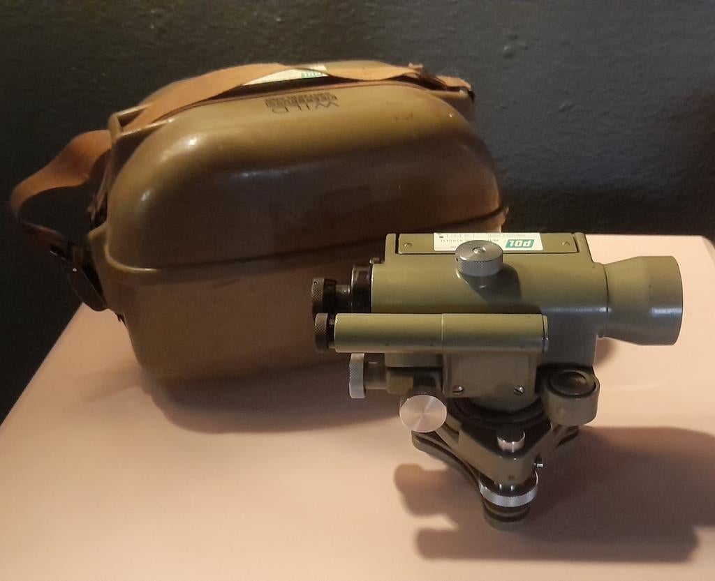 Wild heerbrugg switserland, Ophalen