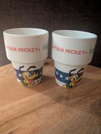 Twee Disney Bekers - Captain Mickey, Gebruikt, Keramiek, Ophalen of Verzenden, Overige stijlen