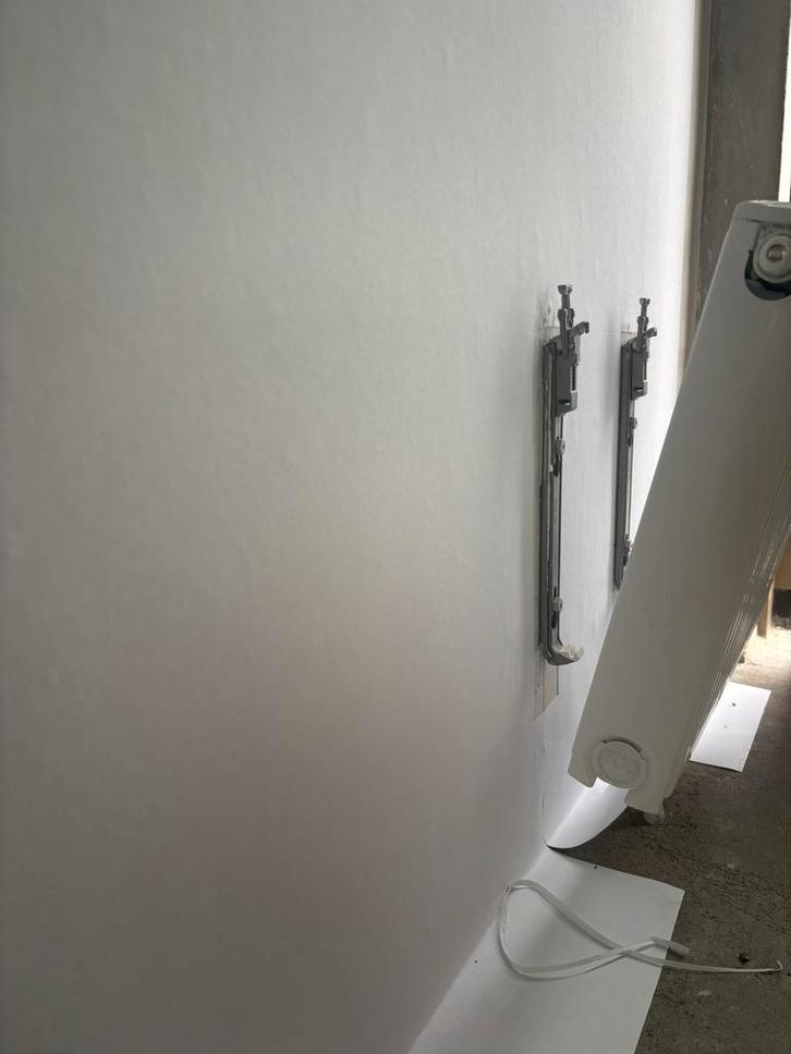 Betrouwbare klusser Laminaat | PVC | Behang | Elektra & meer, Huis en Inrichting, Stoffering | Vloerbedekking, Ophalen of Verzenden