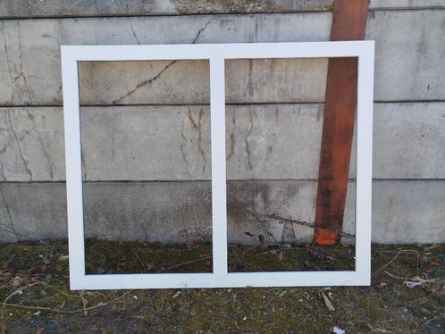 Kunststof kozijnen wit met dubbel glas – diverse maten, Doe-het-zelf en Verbouw, Kozijnen en Schuifpuien, Gebruikt, Raamkozijn