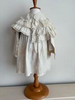 Paspop baby met antieke Victoriaanse cape, Verzenden