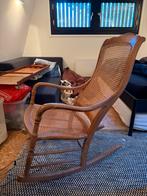 Vintage Schommelstoel met Rotan Zitting, Ophalen