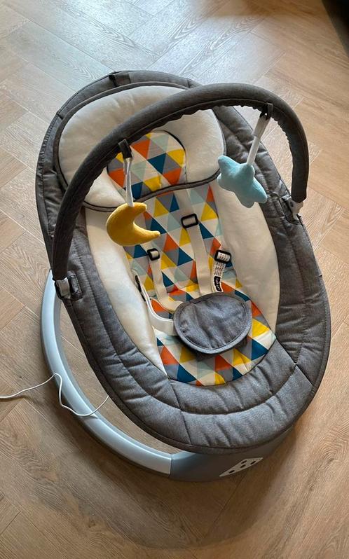 Novi baby swing - Nola Wipstoel, Kinderen en Baby's, Wipstoeltjes, Zo goed als nieuw, Schommelstoel, Overige merken, Ophalen