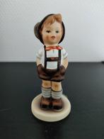 Hummel beeldje 'Jungbauer For Keeps' 630, Ophalen of Verzenden, Zo goed als nieuw, Hummel