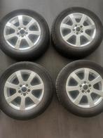 Toyota Avansis  15 inch velgen + winterbanden, Auto-onderdelen, Ophalen, Gebruikt, 15 inch, Banden en Velgen