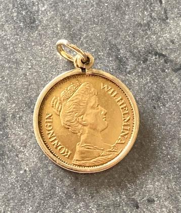Gouden munt  in hanger beschikbaar voor biedingen