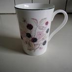 Royal albert/ astbury  mok bramen, Ophalen of Verzenden, Zo goed als nieuw, Overige stijlen, Kop(pen) en/of Schotel(s)