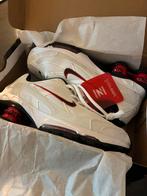 Nike shox r2 X Supreme schoenen maat 42, Zwart, Nike, Nieuw, Ophalen of Verzenden