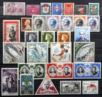 Monaco : 30 verschillende zegels jaren '40 tot jaren '70, Ophalen of Verzenden, Monaco