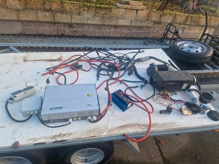 Omvormer + standkachel, Auto diversen, Overige Auto diversen, Ophalen of Verzenden