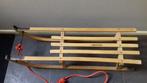 Houten slee, Ophalen, Gebruikt, Hout