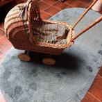 Rieten poppenwagen , voor de kleine poppenmoeder, Ophalen, Babypop