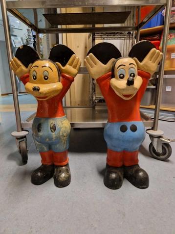 Mickey Mouse beschikbaar voor biedingen