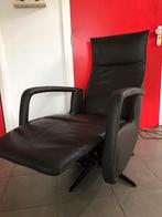 Unieke kans! sta op stoel, Sta-op-stoel  nieuwe fauteuil., Leer, Ophalen of Verzenden, Zo goed als nieuw, 50 tot 75 cm