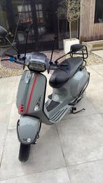 Grijze Vespa Sprint, Ophalen, Gebruikt, Overige modellen, Benzine