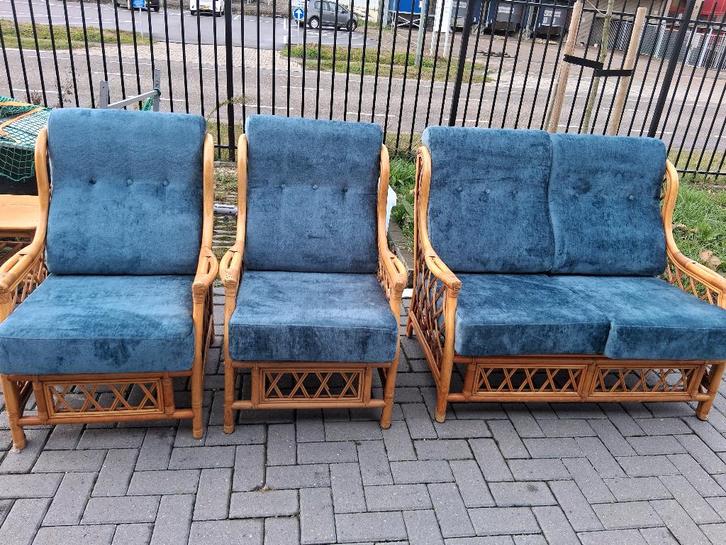 Rotan bankstel, Tuin en Terras, Tuinsets en Loungesets, Zo goed als nieuw, Rotan, 4 zitplaatsen, Bank, Bijzettafel, Stoel, Ophalen