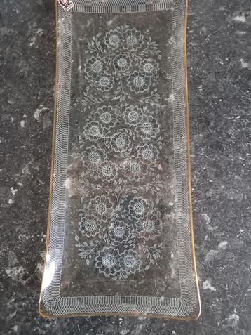 3 glazen koek-/gebakschalen  beschikbaar voor biedingen