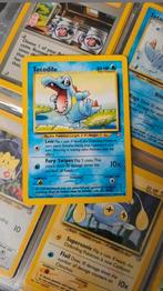 Totodile 81/111 Neo Genesis pokemon kaart, Hobby en Vrije tijd, Ophalen of Verzenden, Gebruikt, Losse kaart