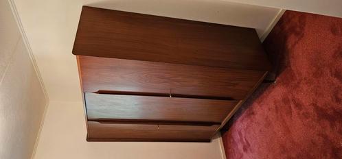 Vintage kast. Grootmoederstijd. Puntgaaf. Afleveren mogelijk, Huis en Inrichting, Woonaccessoires | Kisten, Zo goed als nieuw
