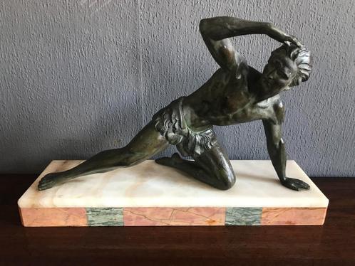 Art Deco Sculptuur Jean De Roncourt Jr.30 Gesigneerd, Antiek en Kunst, Kunst | Beelden en Houtsnijwerken, Ophalen