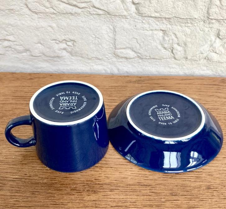 Arabia Teema: 3 kop &schotels en 4 schaaltjes uit Finland., Huis en Inrichting, Keuken | Servies, Gebruikt, Kop(pen) en/of Schotel(s)