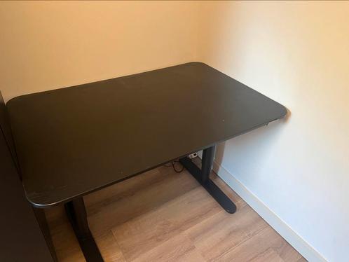 Zit sta bureau zwart, IKEA Bekant, Huis en Inrichting, Bureaus, Zo goed als nieuw, Stabureau, Elektrisch, In hoogte verstelbaar