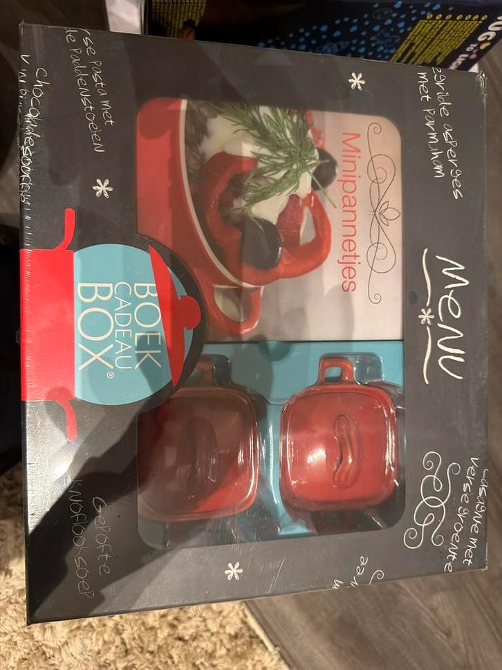 Boek Cadeau Box - Minipannetjes, Huis en Inrichting, Keuken | Keukenbenodigdheden, Nieuw, Ophalen of Verzenden