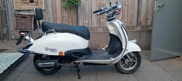 Agm Retro scooter  beschikbaar voor biedingen